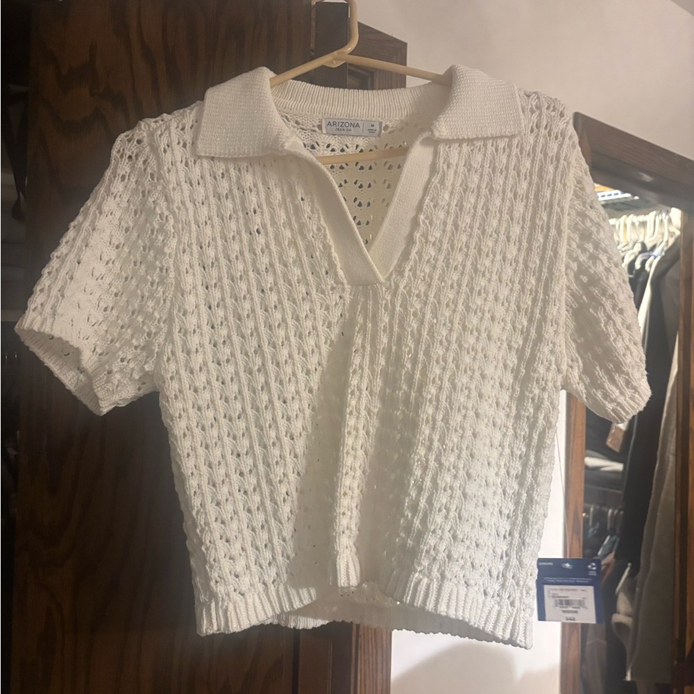 Arizona Jean Company Cream Knit Blouse